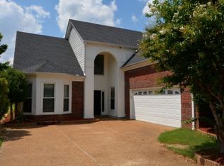 7989 Montrose Dr, Olive Branch, MS 38654