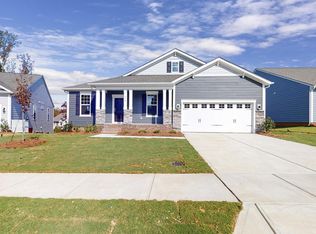 210 Willow Valley Dr, Mooresville, NC 28115