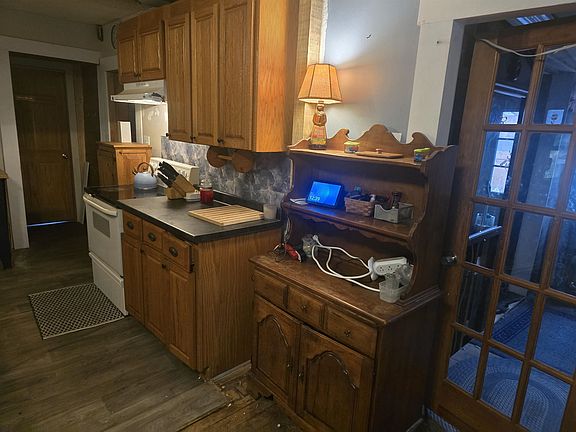 5th image of 44 Baldwin Court