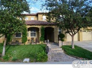 29380 Madeira Ln, Santa Clarita, CA 91354