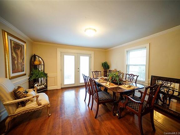 5th image of 513 Virginia Dr
