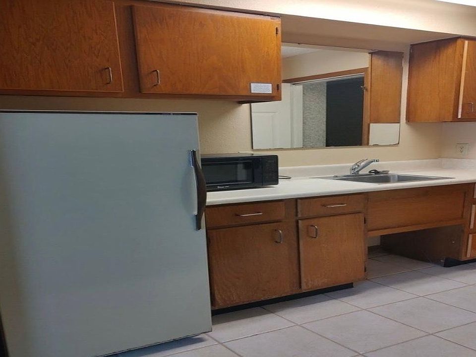 1st image of 7071 103rd St #0