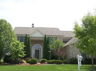 47675 Ashford Dr S, Canton, MI 48188