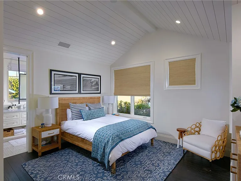 14 Beacon Bay — Photo 24