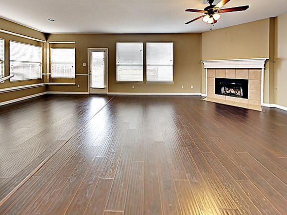 2nd image of 5628 Norris Dr