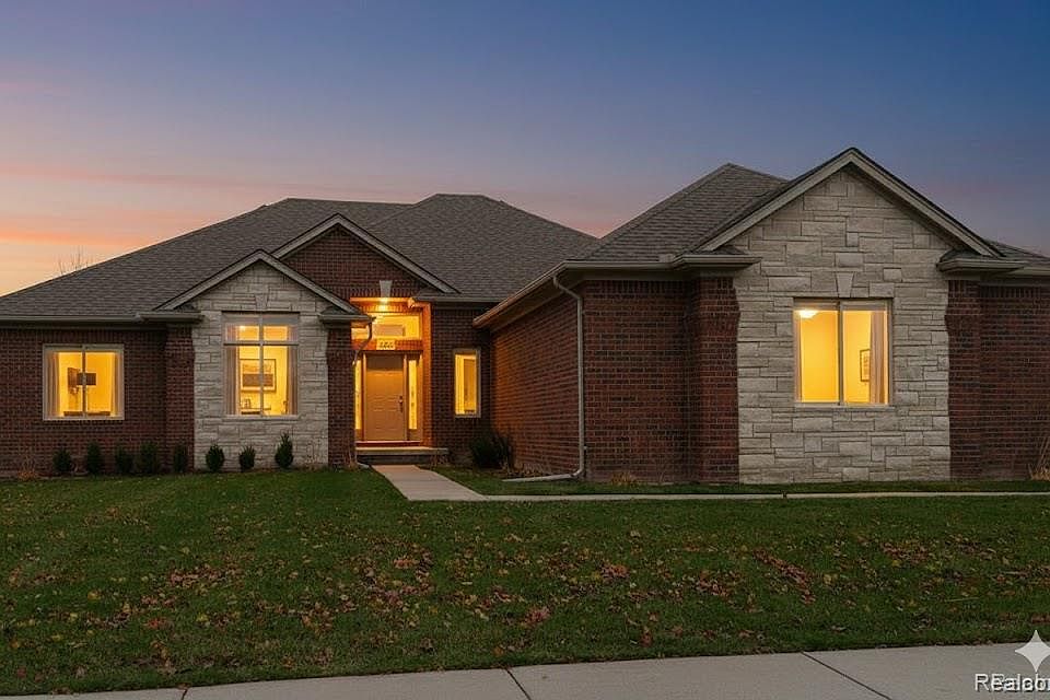 1st image of 56508 Topaz Dr