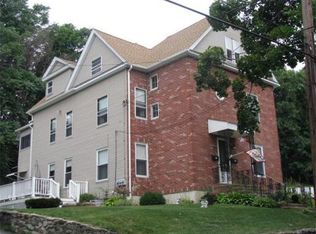 11 Winchester Ave, Worcester, MA 01603
