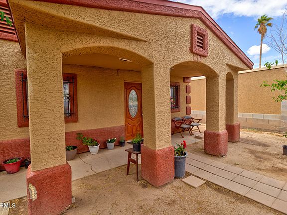 5th image of 1212 N SUNSHINE Boulevard