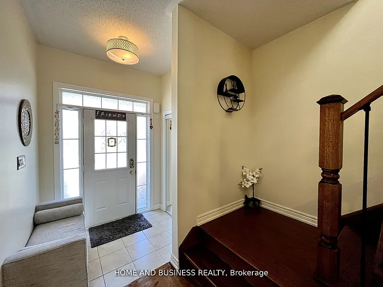 5532 Meadowcrest Ave — Photo 15