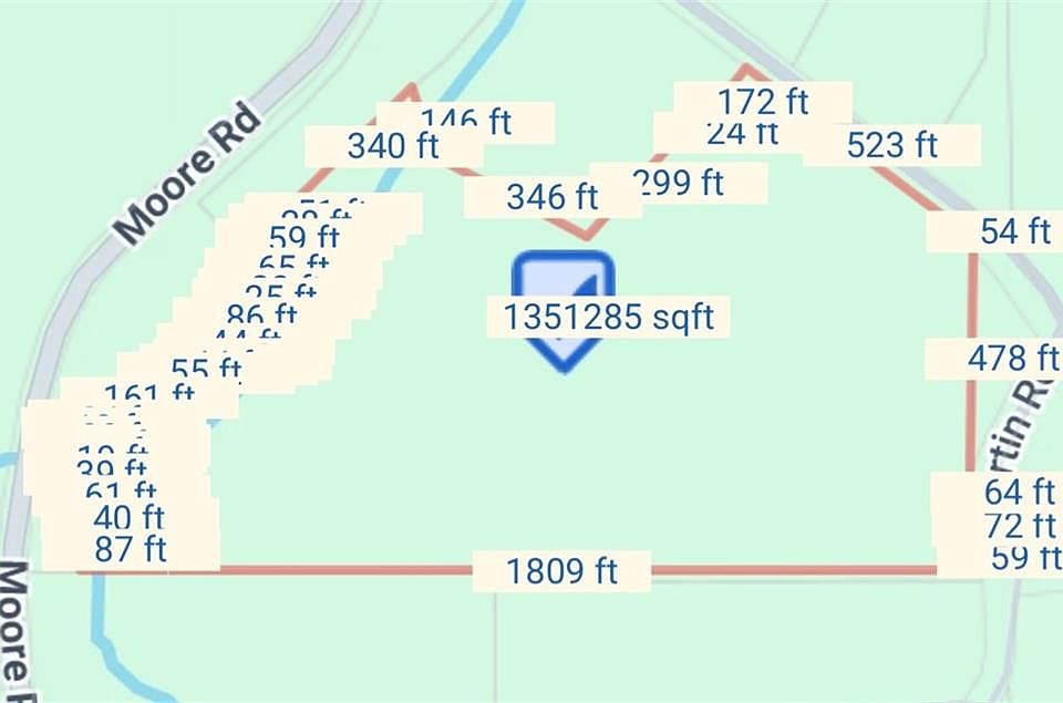 2nd image of 305 Martin Rd