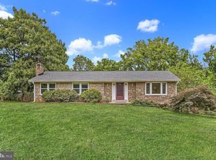 14721 Old Barn Ct, Silver Spring, MD 20905