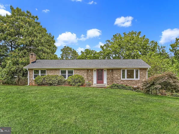 14721 Old Barn Ct, Silver Spring, MD 20905