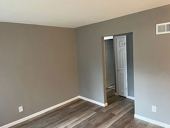 2nd image of 6707 Black Walnut Ct