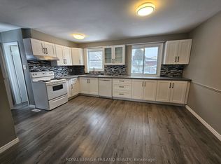 1004 Lawson Rd, London, ON N6G3M2