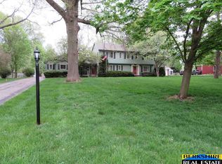 5515 N 52nd St, Omaha, NE 68104