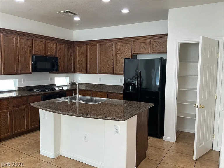 6263 Carson Hills Ave — Photo 4