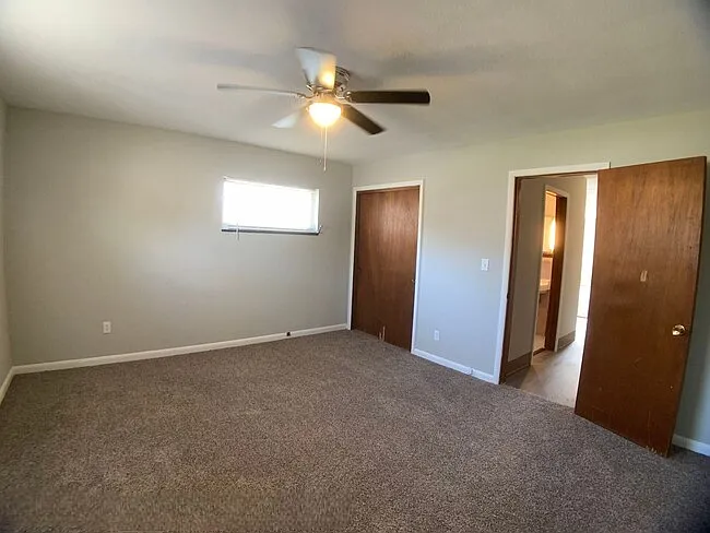 2425 Springmont Ave — Photo 11