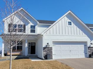 18072 Hartlin Ave, Lakeville, MN 55044