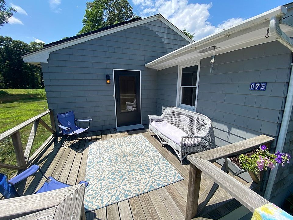 75075 Holbrook Ave, Prudence Island, RI 02872 MLS 73077696 Zillow