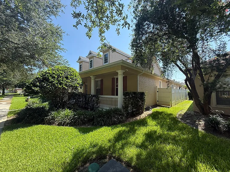 6719 Romney Ln — Photo 31