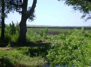104 Enclave Pl, Pawleys Island, SC 29585