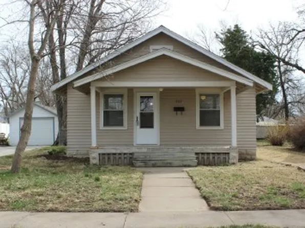 809 S Ash St, McPherson, KS 67460