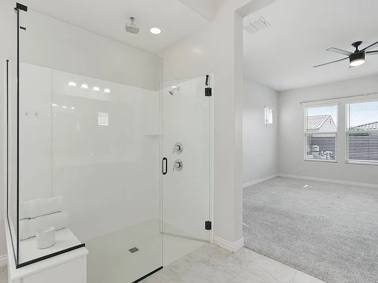 10631 E Thatcher Ave — Photo 15
