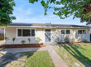 755 H St, Parlier, CA 93648