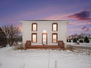 10091 Concord Rd, Jonesville, MI 49250