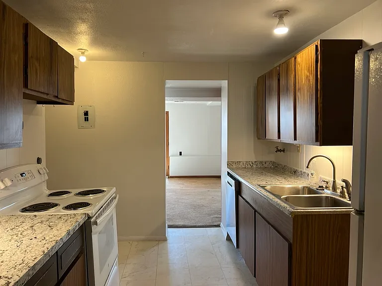 15880 W 13th Pl #1A — Photo 4