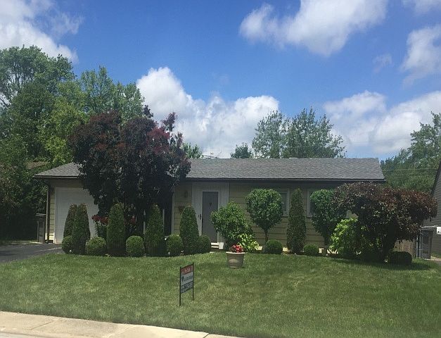 1st image of 10238 Hilltop Dr