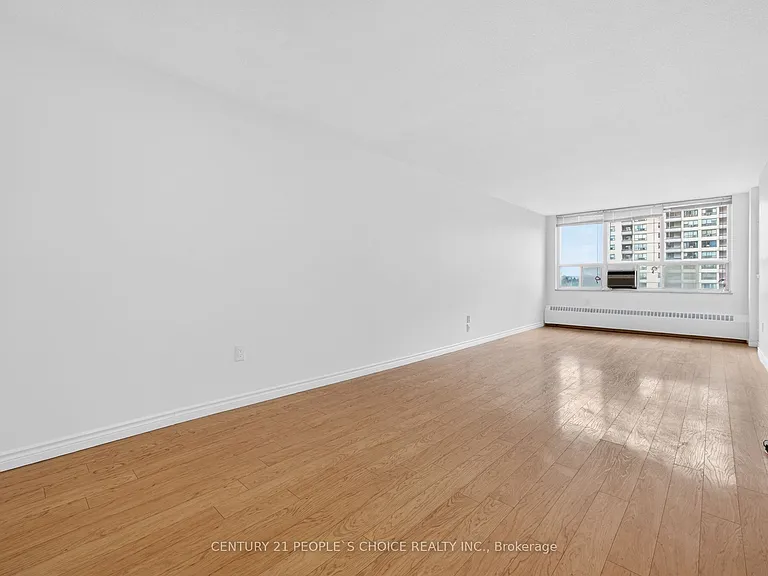 390 Dixon Rd #702 — Photo 14