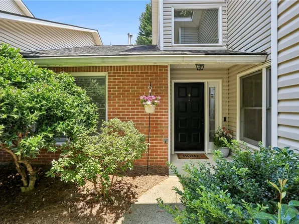 104 Dunwoody Springs Dr, Sandy Springs, GA 30328