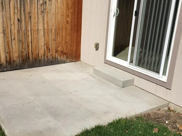 1608 W Plath Ave — Photo 16