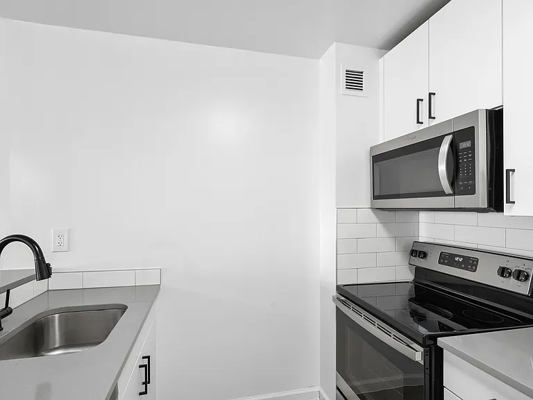 Step into modern elegance at Newport, where sleek stainless steel appliances meet minimalist design in our stunning kitchens. Enjoy a vibrant community and unbeatable amenities. Schedule your tour today!