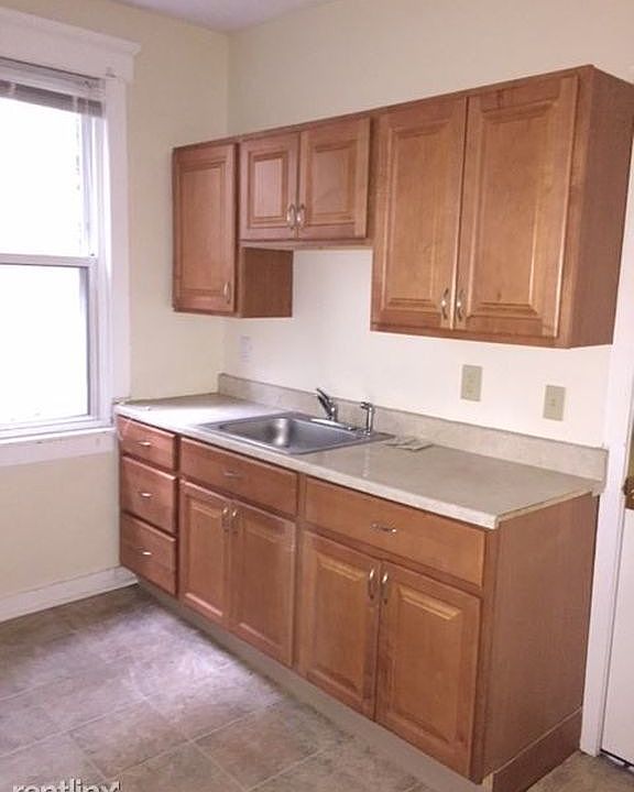 2nd image of 229 Goodrich Street # Fl 1ST