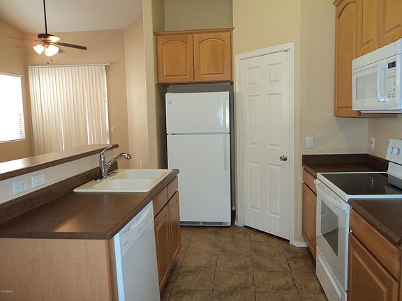 3rd image of 6513 S 15th Dr
