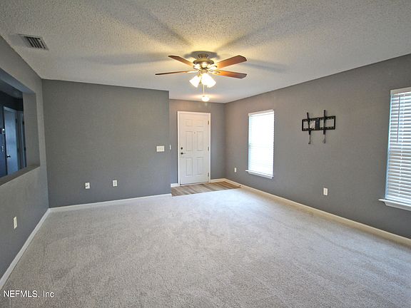 5th image of 933 WYNFIELD Circle