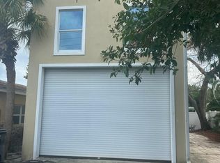 1880 Holman Dr, North Palm Beach, FL 33408