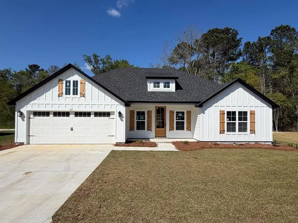 347 McNeal Heritage Cir, Hahira, GA 31632