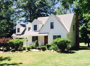 9415 Hoose Rd, Mentor, OH 44060