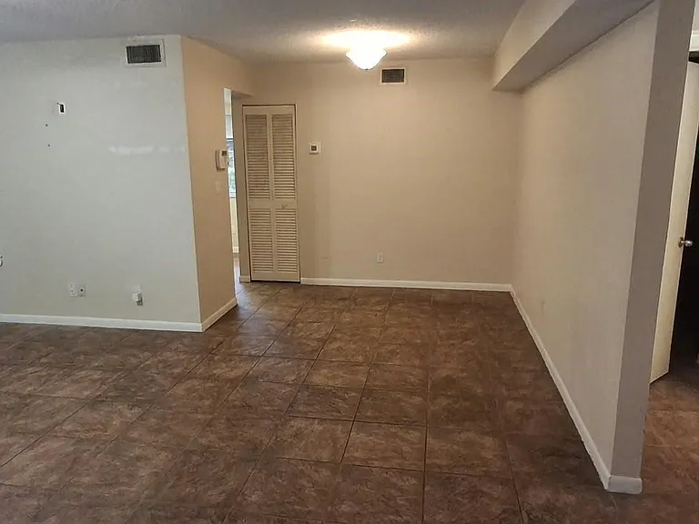 1276 SW 113th Ter #104 — Photo 13