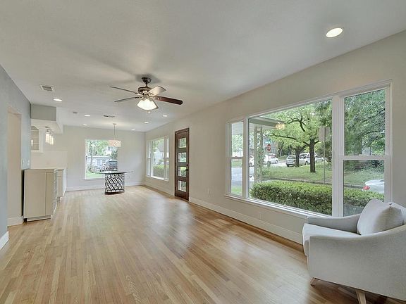 4th image of 2914 Hampton Rd #1