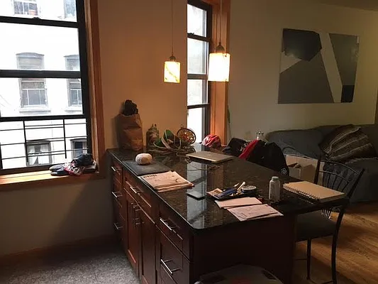 Rented by U2Apartment LLC | media 21