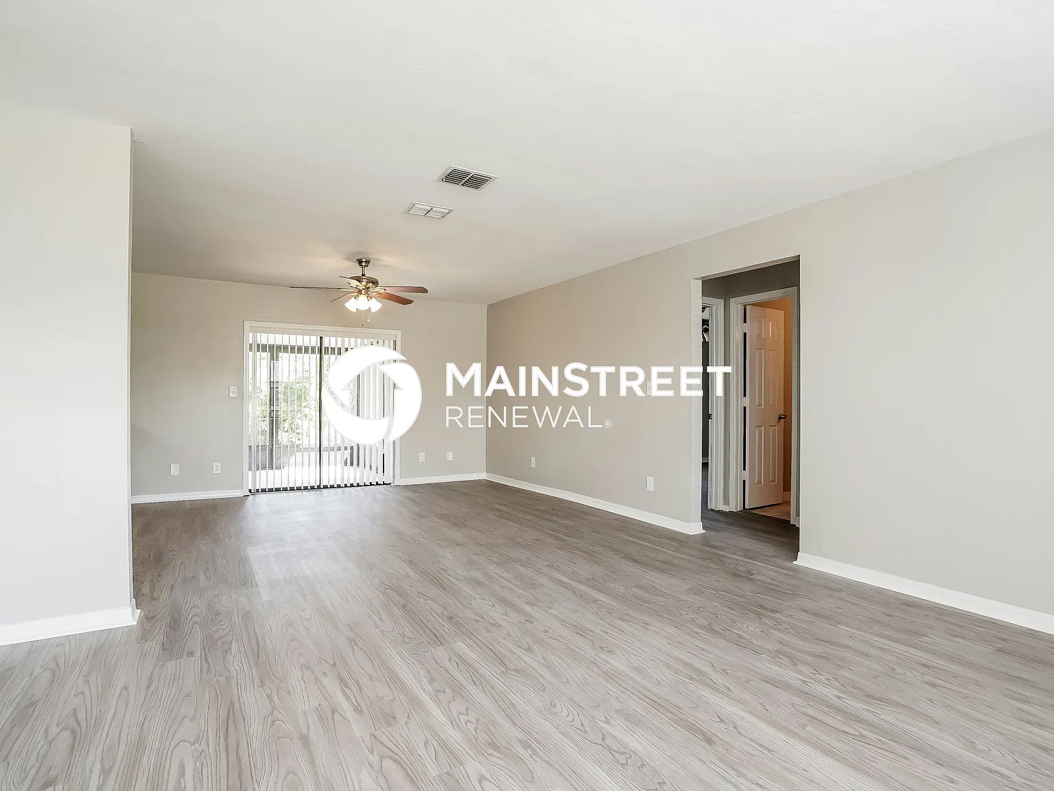 9185 Pomelo Rd E — Photo 3