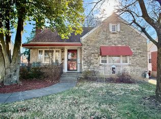 1022 Hess Ln, Louisville, KY 40217