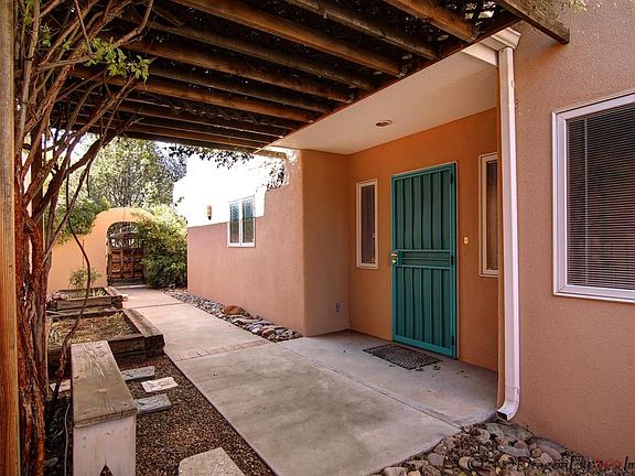 5th image of 2808 Calle Grande NW