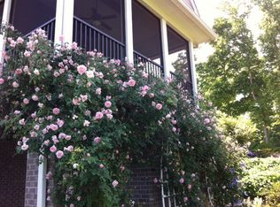 9337 Arlington Ridge Way, Powell, TN 37849