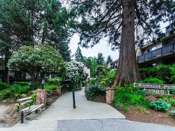 1385 Draycott Rd #309, North Vancouver, BC V7J 3K9