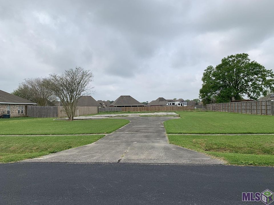1st image of 16287 Jay Rd